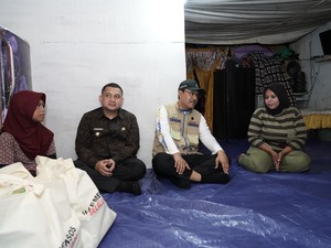 Mensos Cek Rumah Naila yang Bikin Prabowo Terharu, Pastikan Relokasi Cepat