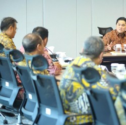 Erick Thohir Pede BUMN Aman Meski Rupiah Sentuh Rp20 Ribu per Dolar AS