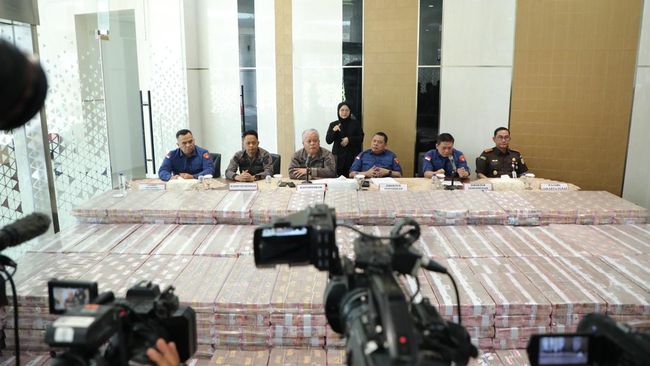 Begini Penampakan Tumpukan Uang Rp 479 M Perkara TPPU Duta Palma Group
