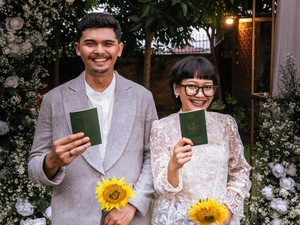 Selamat! Aci Resti Menikah dengan Musisi Shadu Rasjidi