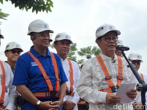 Pramono Kunjungi Pengolahan Air Kali Mookervart: Airnya Bisa Diminum