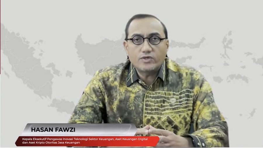 Kepala Eksekutif Pengawas Inovasi Teknologi Sektor Keuangan, Aset Keuangan Digital, dan Aset Kripto, merangkap Anggota Dewan Komisioner Otoritas Jasa Keuangan (OJK), Hasan Fawzi saat konferensi pers Asesmen Sektor Jasa Keuangan dan Kebijakan OJK hasil RDKB April 2025. (YouTube/Otoritas Jasa Keuangan)