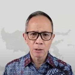 Bos OJK Kasih Bocoran Soal Calon Bank Syariah Pesaing BSI