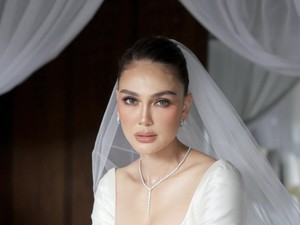 4 Lipstik yang Dipakai Luna Maya Hingga Shenina Cinnamon saat Menikah