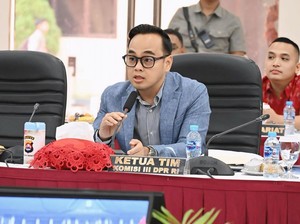 Wakil Ketua Komisi III DPR: Perpol 10/2025 Justru Sejalan Putusan MK