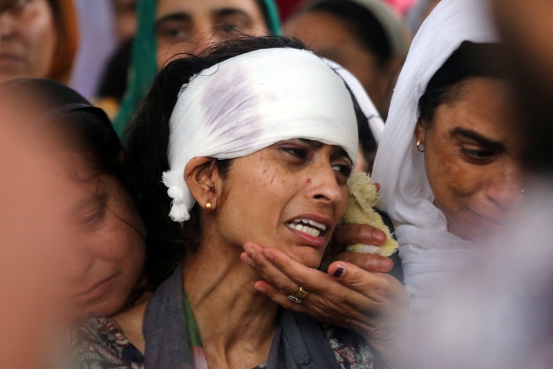 Suasana Poonch dekat Garis Kontrol (LoC) antara India dan Pakistan, Kamis (8/5/2025). (REUTERS/Stringer)