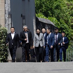 Tak Cuma Negosiasi dengan AS, Ternyata China Juga Bakal Temui Bos WTO