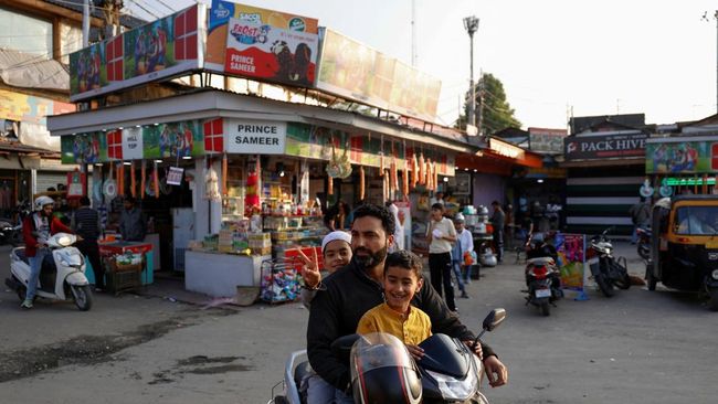 Negara Muslim Terancam Bangkrut, Tarik Pinjaman Baru Rp20 T dari IMF