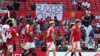 5 Fans Paling Rusuh di Liga Inggris Musim Lalu