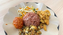 Mantap! Warung Ramesan Puluhan Lauk di Apartemen Ini Buka 24 Jam