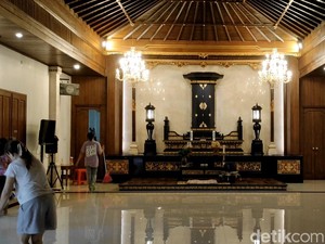 Video: Suasana Vihara Vimalakirti Badung Jelang Waisak