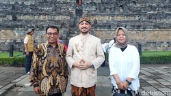 Giring Sambut Kedatangan Biksu Thudong Jelang Waisak di Borobudur