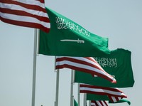 Terancam Dibombardir Armada Perang AS, Iran Ngadu ke Arab Saudi