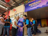 BRI Salurkan Bantuan Sembako ke Ribuan Umat Buddha