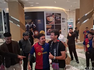 Luis Milla Kembali ke Indonesia, Saksikan Barcelona Bungkam Real Madrid