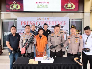 Bela Mertua yang Berkelahi, Novel Tembak Pria di OKI dengan Senapan Angin