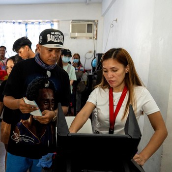 Potret Pemilu Filipina, Ajang Duel Presiden Lawan Wapres Sendiri