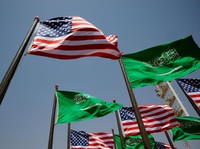 Arab Saudi Investasi Rp 10.000 T di AS, RI Cuma Kebagian Rp 50 M
