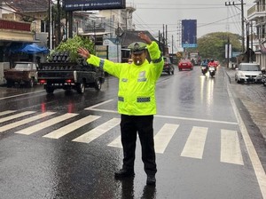 Lalu Lintas Kota Batu Ramai Lancar di Hari Terakhir Libur Panjang Waisak