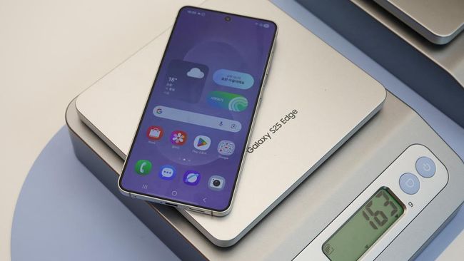 Samsung Saran Agar Rutin Restart HP, Begini Alasannya