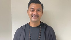 Rasa Stres Membawa Anjasmara pada Yoga