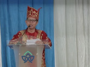 Dulu Doktor Berstatus Satpam Kampus, Iskandar Kini Jadi Profesor UIN STS Jambi