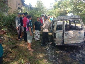 Mobil Carry Angkut Kerupuk Ludes Terbakar di Sidoharjo Wonogiri