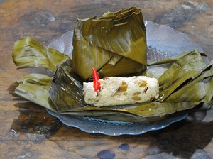 5 Negara dengan Budaya Makan Beralas Daun Pisang, Ada Indonesia dan Filipina