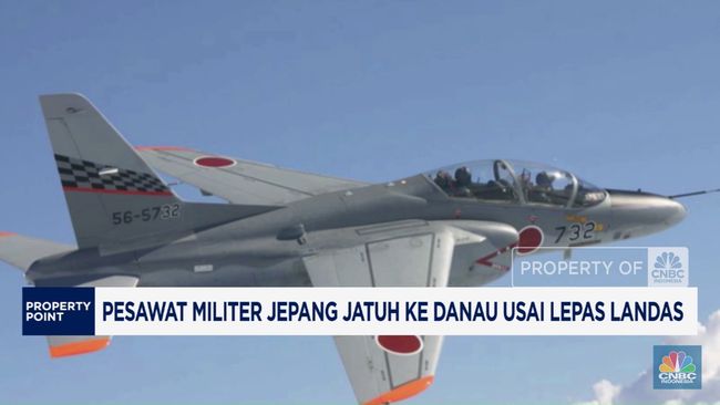 Video: Pesawat Militer Jepang Jatuh ke Danau Usai Lepas Landas