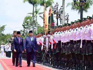 Bertemu Sultan Brunei Hassanal Bolkiah, Prabowo Disambut Upacara Kenegaraan