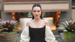 Gaya Mewah Shandy Aulia di Pernikahan Luna Maya, Pakai Kalung Setengah Miliar