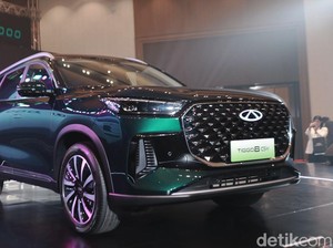 Seribu Unit Pertama Ludes, Harga Chery Tiggo 8 CSH Naik Rp 10 Juta