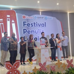 Begini Cara E-Commerce Berantas Seller Buku Bajakan