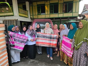 Kain Tenun Khas Cikoang Bakal Mejeng di Pameran Takalar Akhir Mei 2025