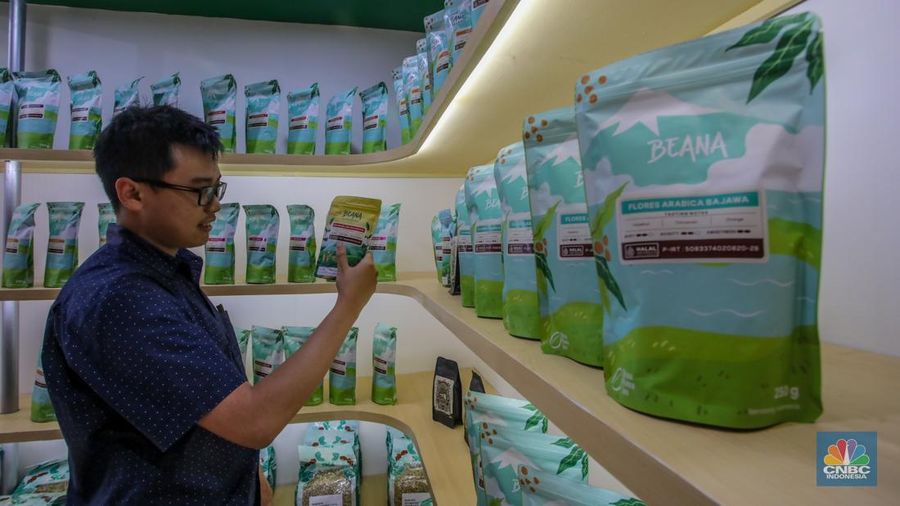 Pameran World of Coffee Jakarta 2025 di Jakarta International Convention Center (JICC), Jakarta, Kamis (15/5/2025). (CNBC Indonesia/Faisal Rahman) Pameran World of Coffee Jakarta 2025 di Jakarta International Convention Center (JICC), Jakarta, Kamis (15/5/2025). (CNBC Indonesia/Faisal Rahman)