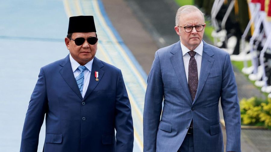Perdana Menteri Australia Anthony Albanese dan Presiden Indonesia Prabowo Subianto bertemu di Istana Merdeka di Jakarta, Indonesia 15 Mei 2025. Perdana Menteri Australia Anthony Albanese dan Presiden Indonesia Prabowo Subianto bertemu di Istana Merdeka di Jakarta, Indonesia 15 Mei 2025. (REUTERS/Ajeng Dinar Ulfiana)