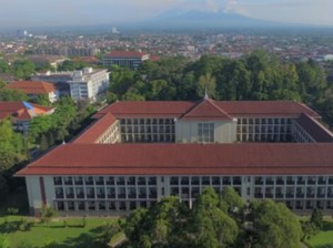 10 Kampus Terbaik di Indonesia Terbaru Versi UNIRANKS 2027, UI atau UGM Nomor Satu?