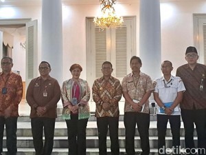 Andra Soni Bertemu Dirut Damri, Jajaki Kerja Sama Bus Banten Rapid Transit