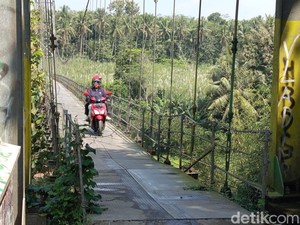 Jembatan Gantung Kalinegoro Magelang Rusak, Warga Diminta Cari Alternatif