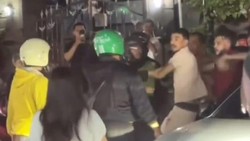 Video Ribut-ribut Turis Bule Vs Turis Lokal Sampai Bikin Macet di Kuta Utara