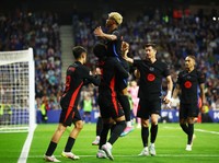 Detik-Detik Barcelona Juara Liga Spanyol, Pemain Langsung Pesta Pora