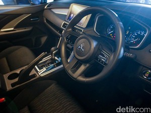 Cara Nyetir Mobil Biar Irit Bensin