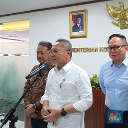 Target Swasembada Garam Mundur ke 2027, Keran Impor Dilonggarkan