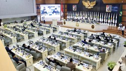 Video: Fraksi PDIP Walk Out saat Rapat DPRD Jabar, Tuntut Klarifikasi KDM