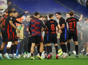 Magis Hansi Flick Antar Barcelona Juara Liga Spanyol