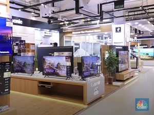 Video: Banting Harga! Hari Ini di Transmart TV LED Diskon Rp 3,6 Juta