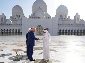 Video: Trump Dapat Investasi Rp 23.000 Triliun dari Lawatannya ke Uni Emirat Arab