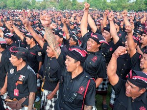 Ribuan Pecalang se-Bali Deklarasi Tolak Ormas Preman