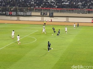 Sejam Disetop, Laga PSS Vs Persija Akhirnya Dilanjutkan