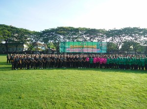Mengintip Kekompakan TNI/Polri di Ponorogo Saat Olahraga Bersama